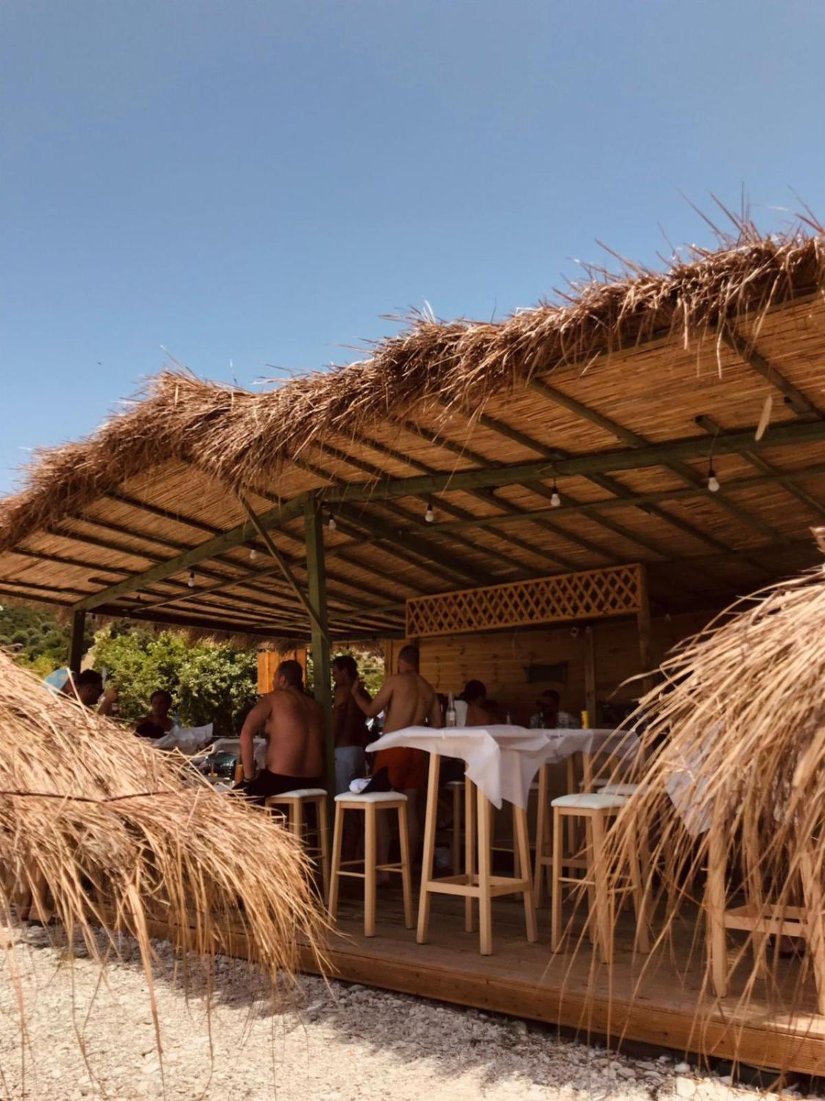 Garden Villa Naza Piqeras Kültér fotó